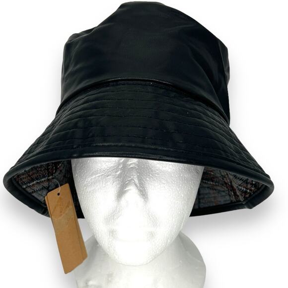 Steve Madden Reversible Bucket Hat Black Leather Gray Plaid Y2K Quiet Luxury - Picture 1 of 14